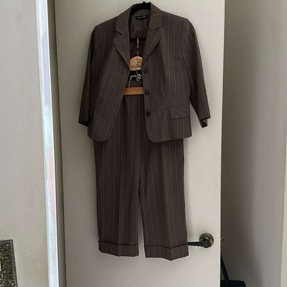 Blazer, skirt , and pant set size small